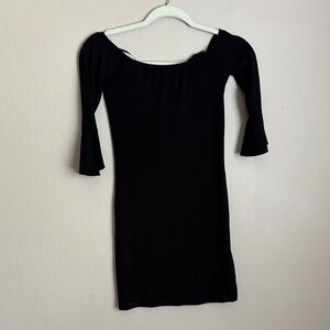 Forever21 Women's Off the Shoulder Dress size small